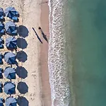 Icon By The Sea מלון *