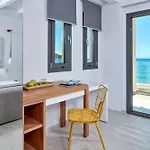 Icon By The Sea מלון פוטוס