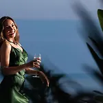 Icon By The Sea מלון פוטוס