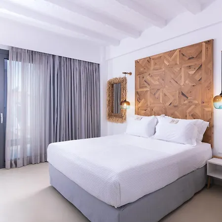 Icon By The Sea Hotel