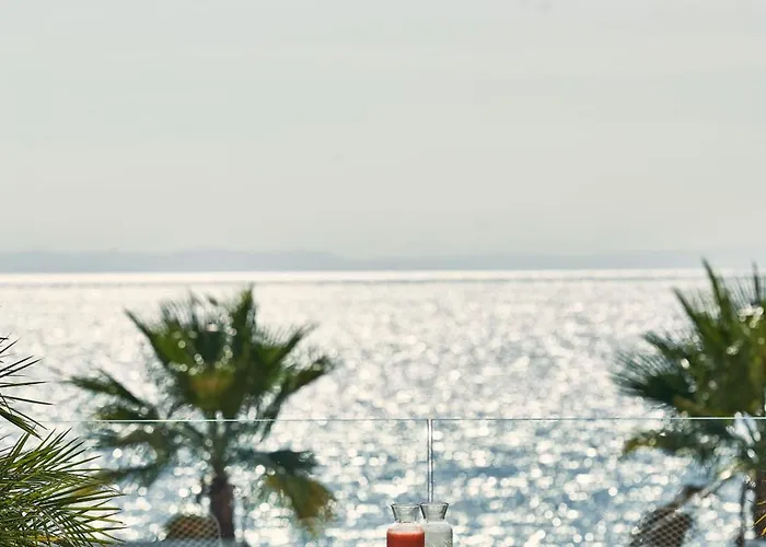 Icon By The Sea * Potos