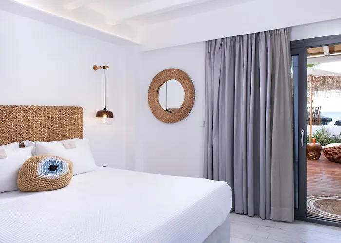 Icon By The Sea Otel