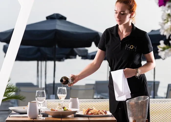 Icon By The Sea * Potos