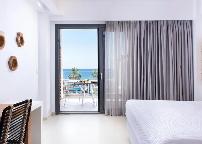 Icon By The Sea * Potos