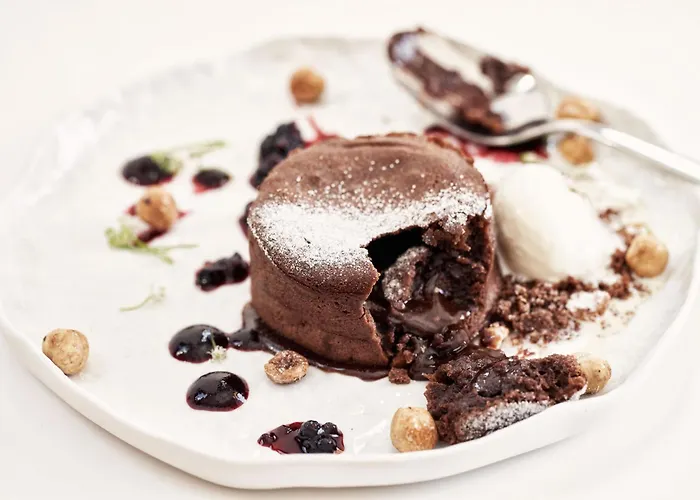 Icon By The Sea Potos